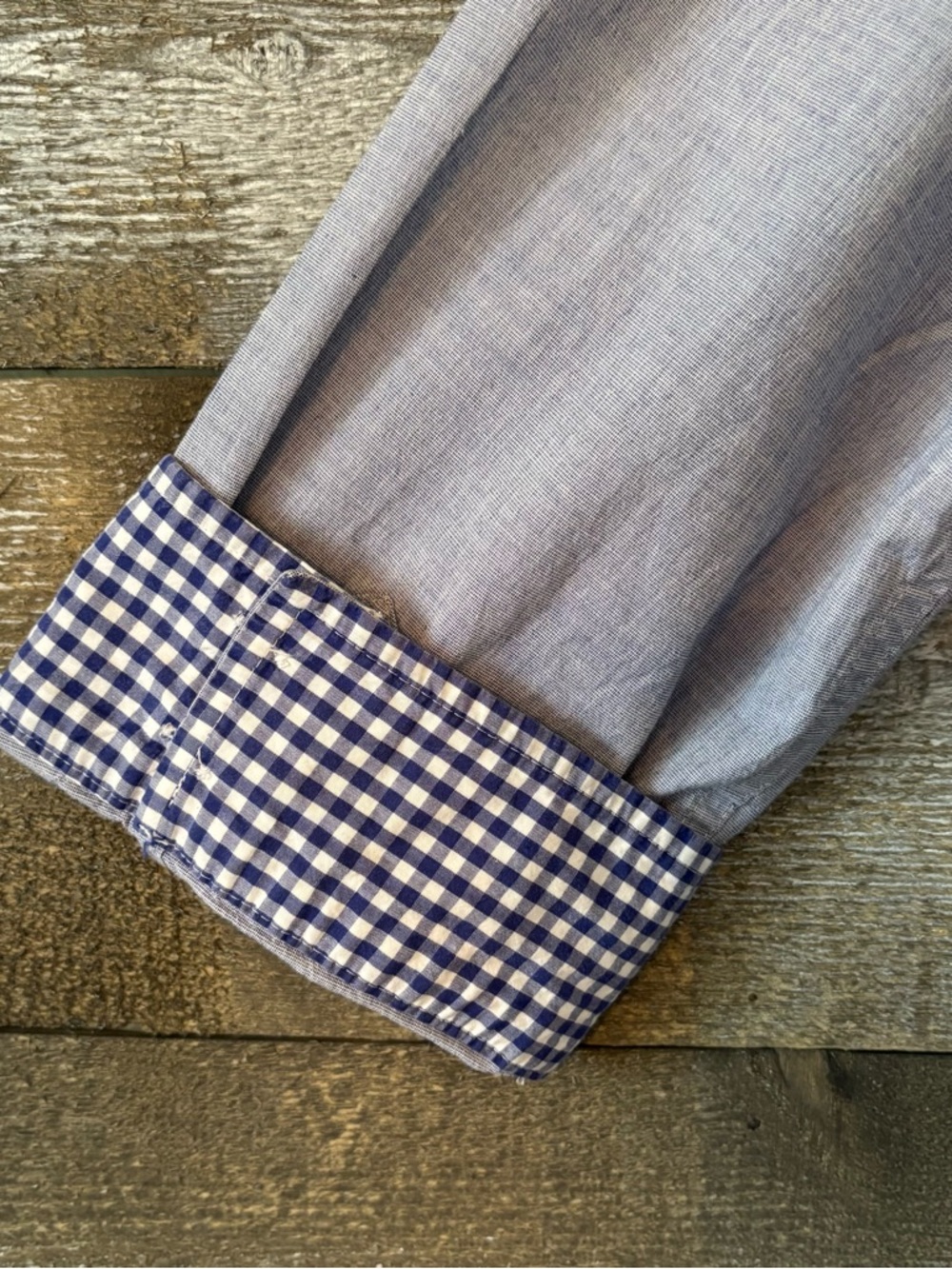 Izod Light Blue Button-Up Shirt with Navy Gingham Trim 97% Cotton - Picture 7 of 10
